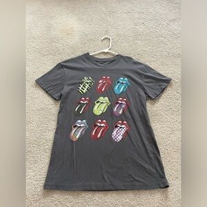 Rolling Stones grey and multi-colored oversized graphic t-Shirt. Worn once.